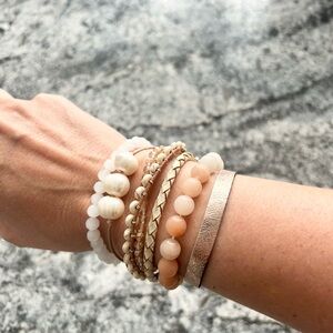 victoria emerson bracelet Rose Gold Pearl